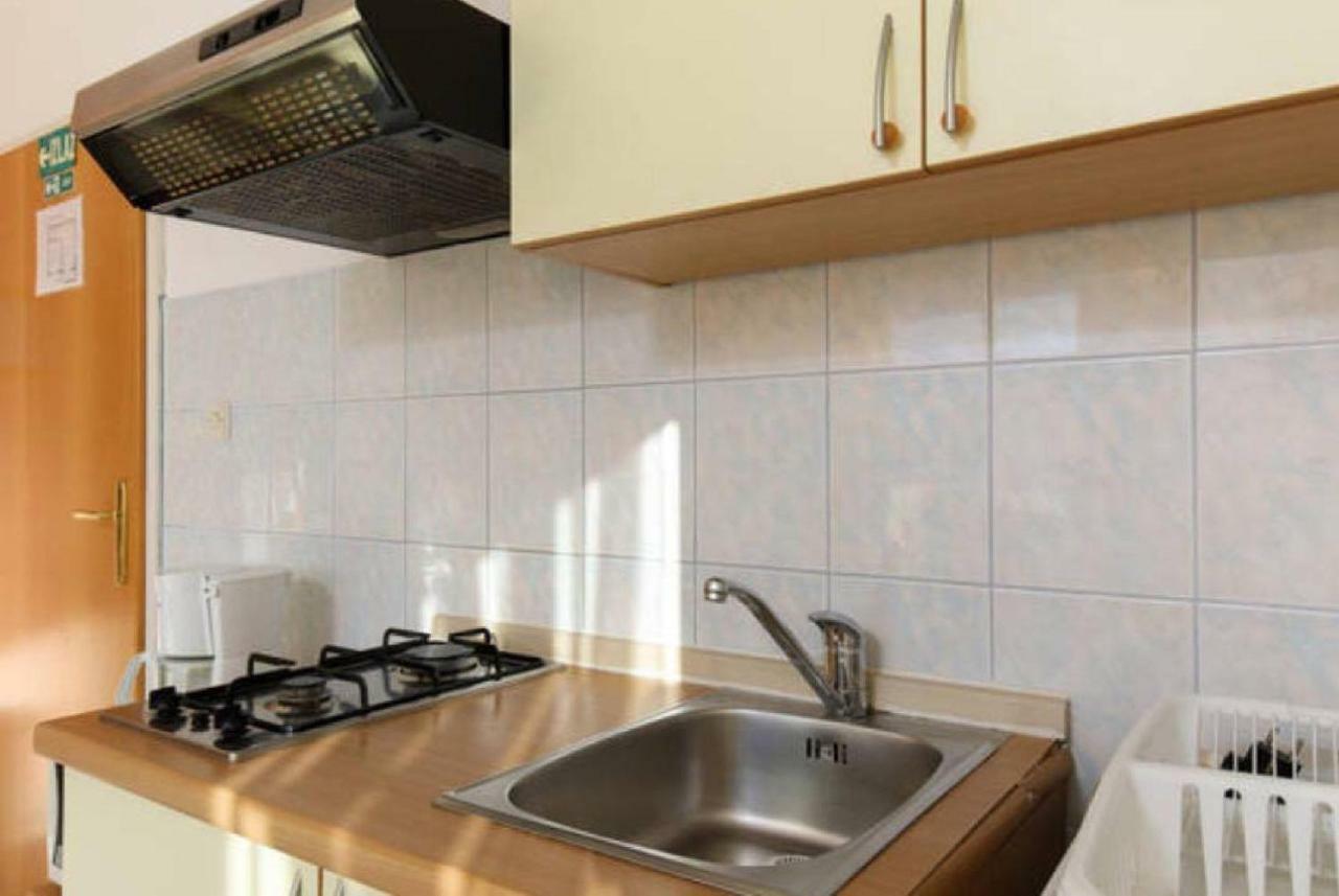 Apartments Antea โรกอซนิซา ภายนอก รูปภาพ