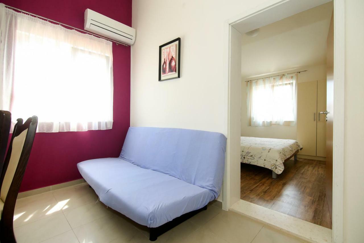 Apartments Antea โรกอซนิซา ภายนอก รูปภาพ